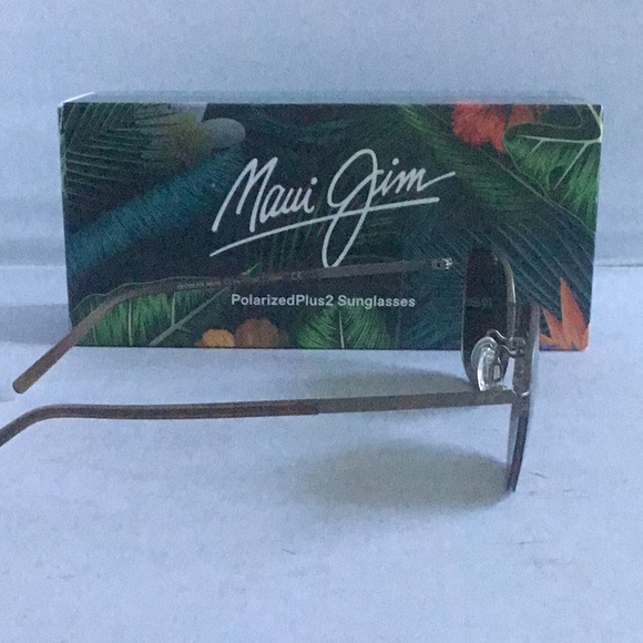 MAUI JIM CRATER RIM SUNGLASSES POLARIZED. - Picture 2 of 6